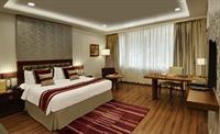 32Nd Milestone Hotel Gurgaon Ngoại thất bức ảnh